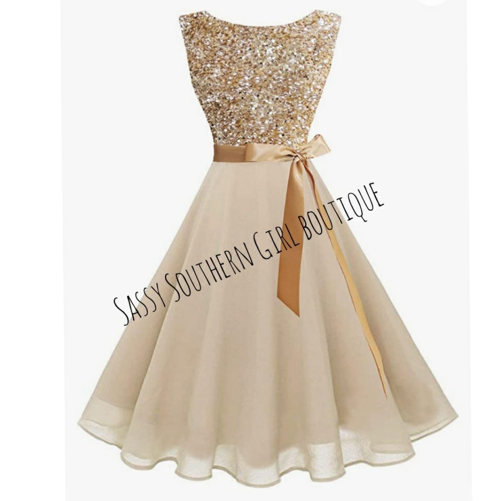 ⭐🆕Gold sequin chiffon party dress
